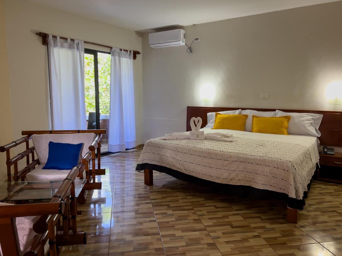 Los Gavilanes Hotel بوكالبا المظهر الخارجي الصورة